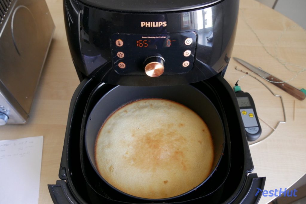 Friggitrice ad aria Philips Premium XXL test pan di spagna
