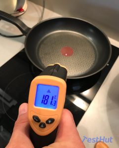 TestHut measuring frying pan heating time