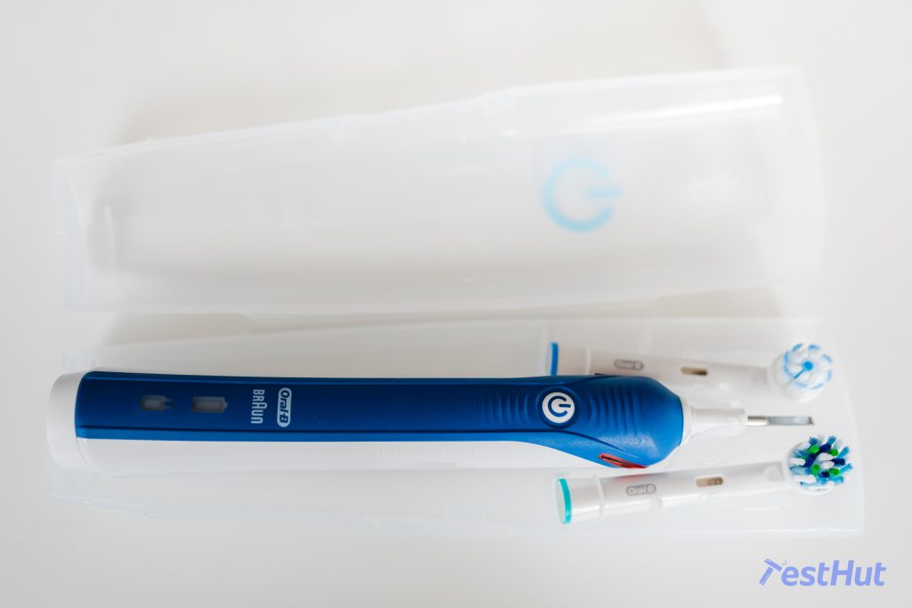 Electric toothbrush Oral-B Pro 3000 in case